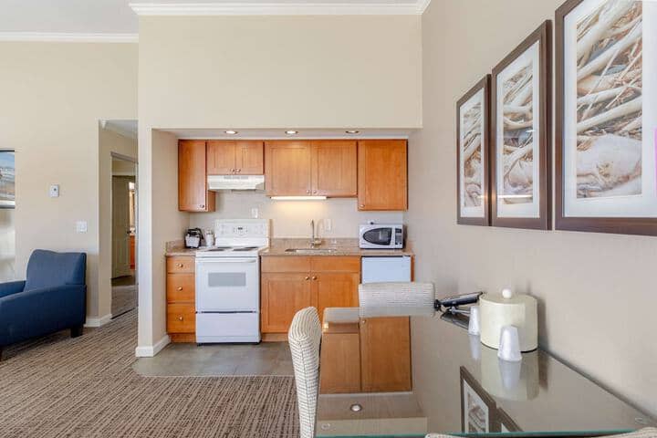 Room 20 of 37