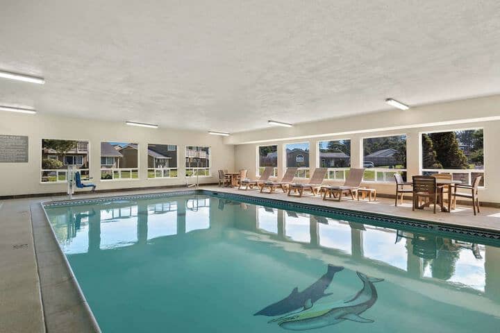 Pool 29 of 37